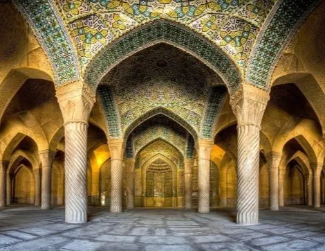 Gardens and historic landmarks in Shiraz